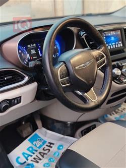 Chrysler Pacifica